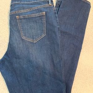 Old Navy “sweetheart” skinny jean